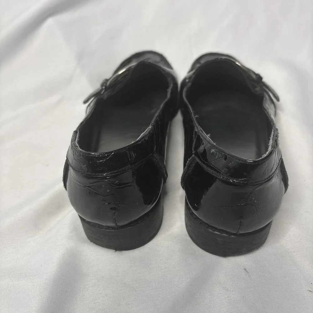 Stuart Weitzman Womens 8.5M Black Alligator Patent Leather Loafers Silver Buckle